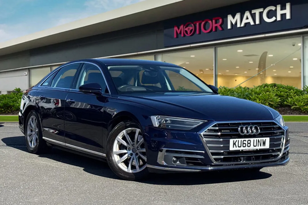 Audi A8 video thumbnail