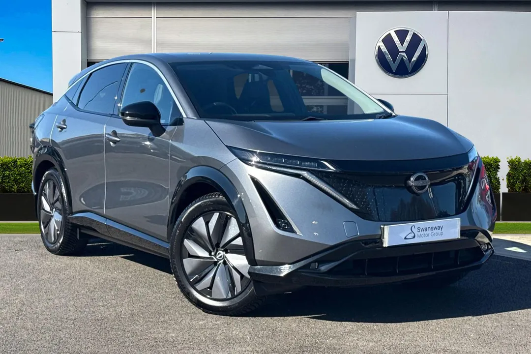 Nissan Ariya video thumbnail