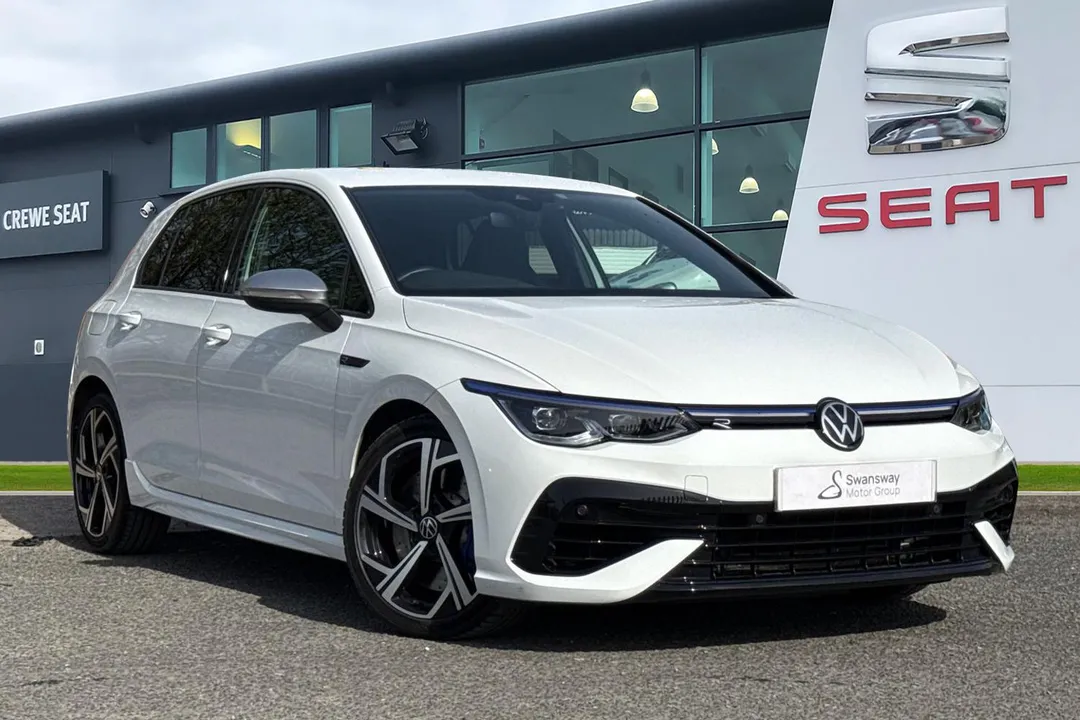 Volkswagen Golf video thumbnail