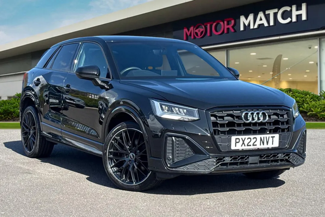 Audi Q2 video thumbnail