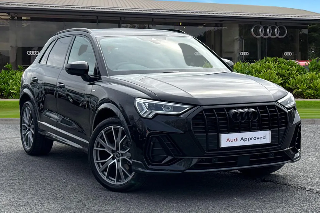 Audi Q3 video thumbnail