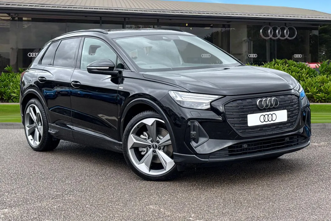Audi Q4 e-tron video thumbnail