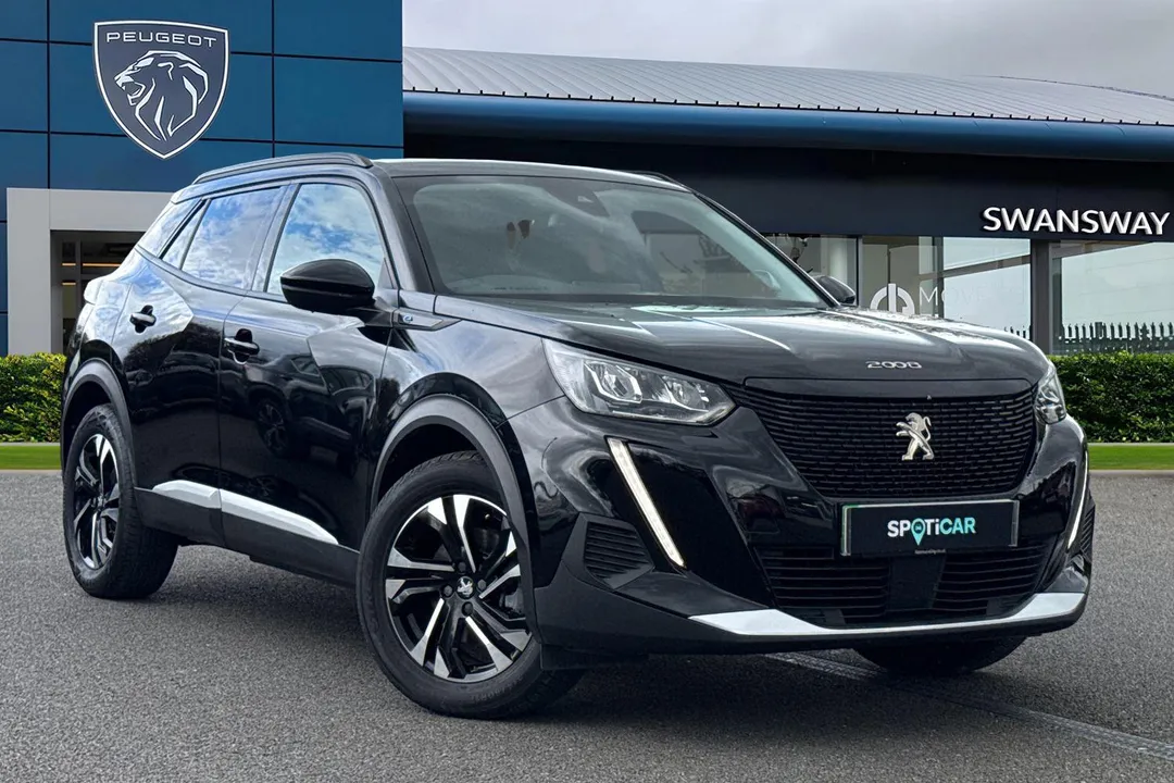 PEUGEOT e-2008 video thumbnail