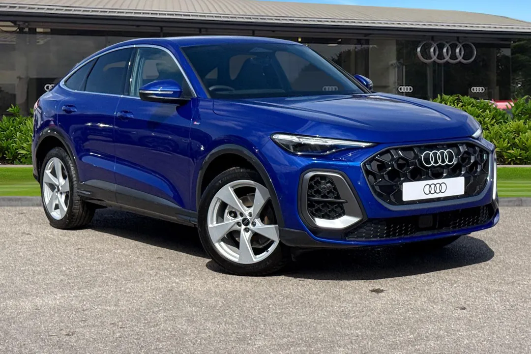Audi Q5 video thumbnail