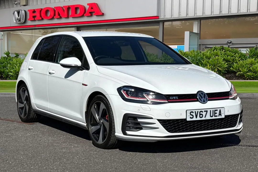 Volkswagen Golf video thumbnail