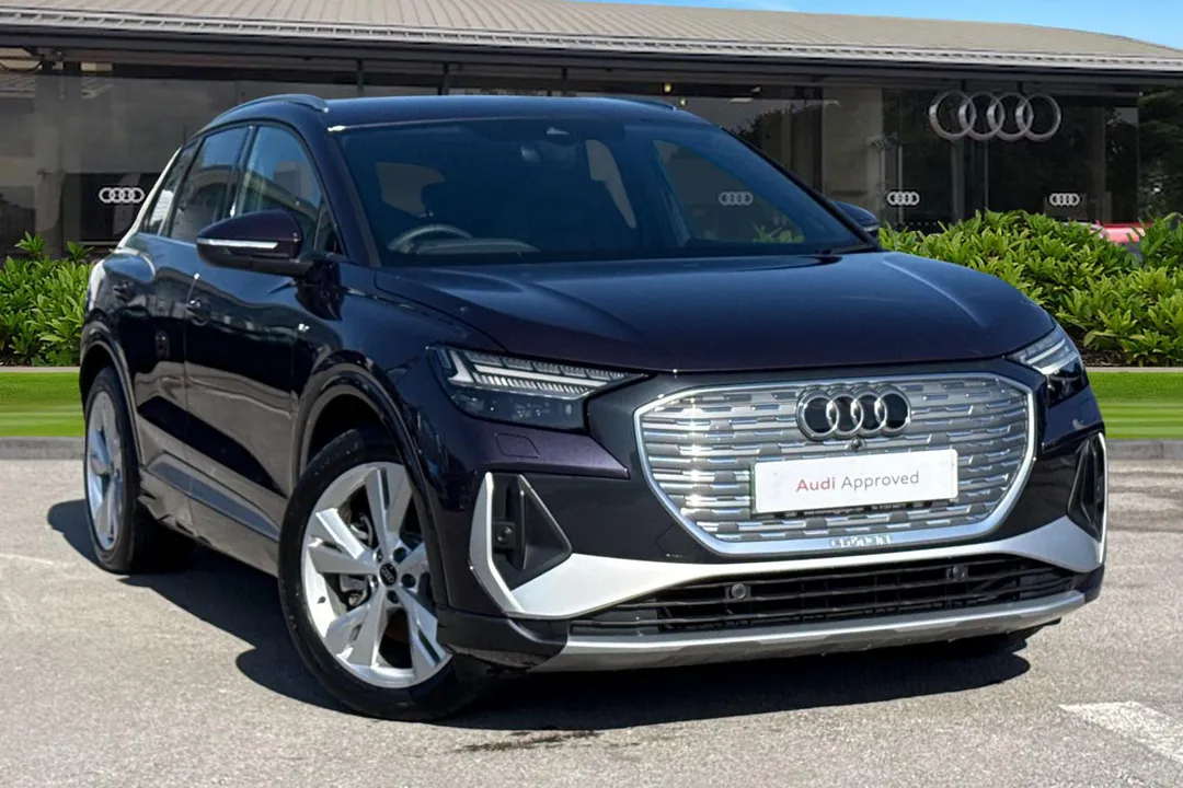 Audi Q4 e-tron video thumbnail