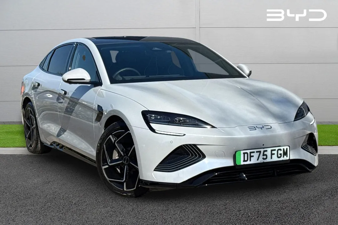 BYD SEAL video thumbnail