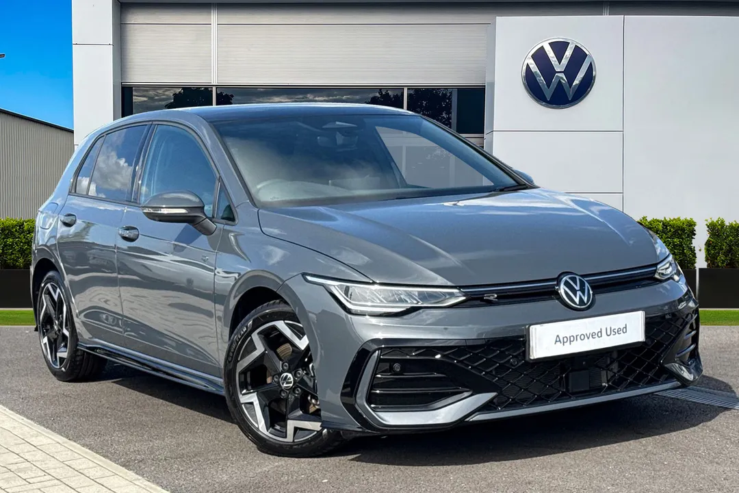 Volkswagen Golf video thumbnail