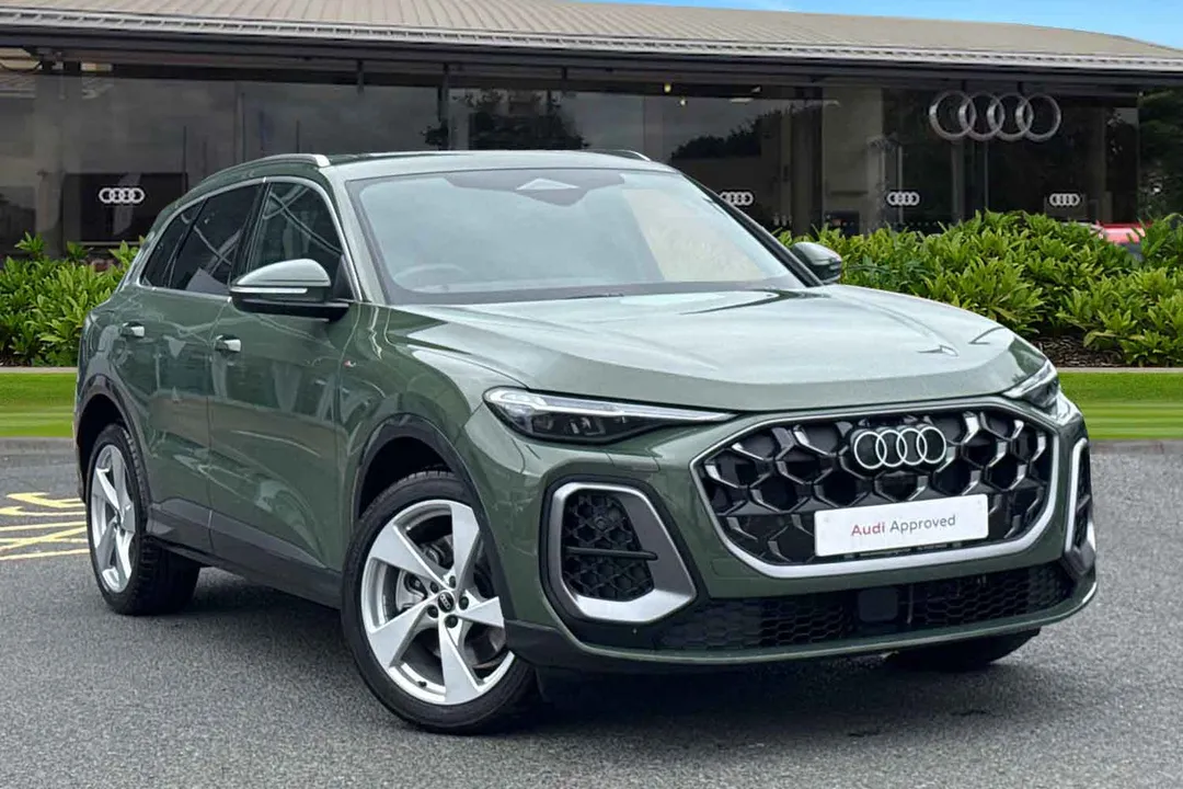 Audi Q5 video thumbnail