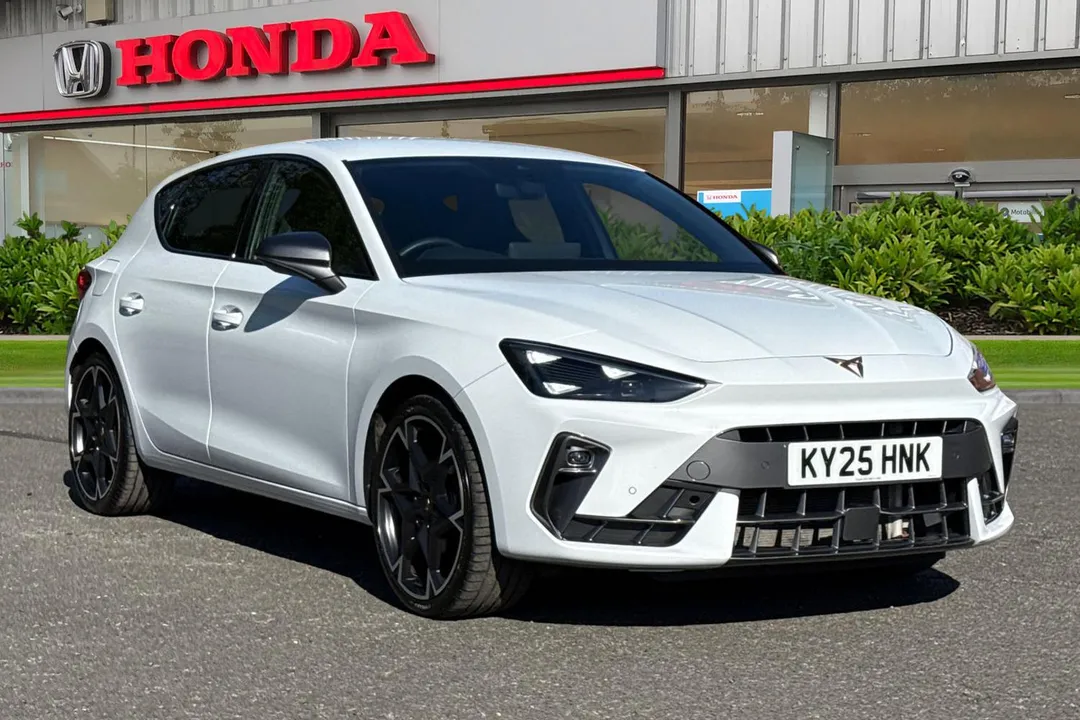 CUPRA Leon video thumbnail