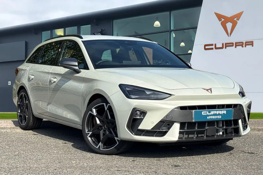 CUPRA Leon video thumbnail