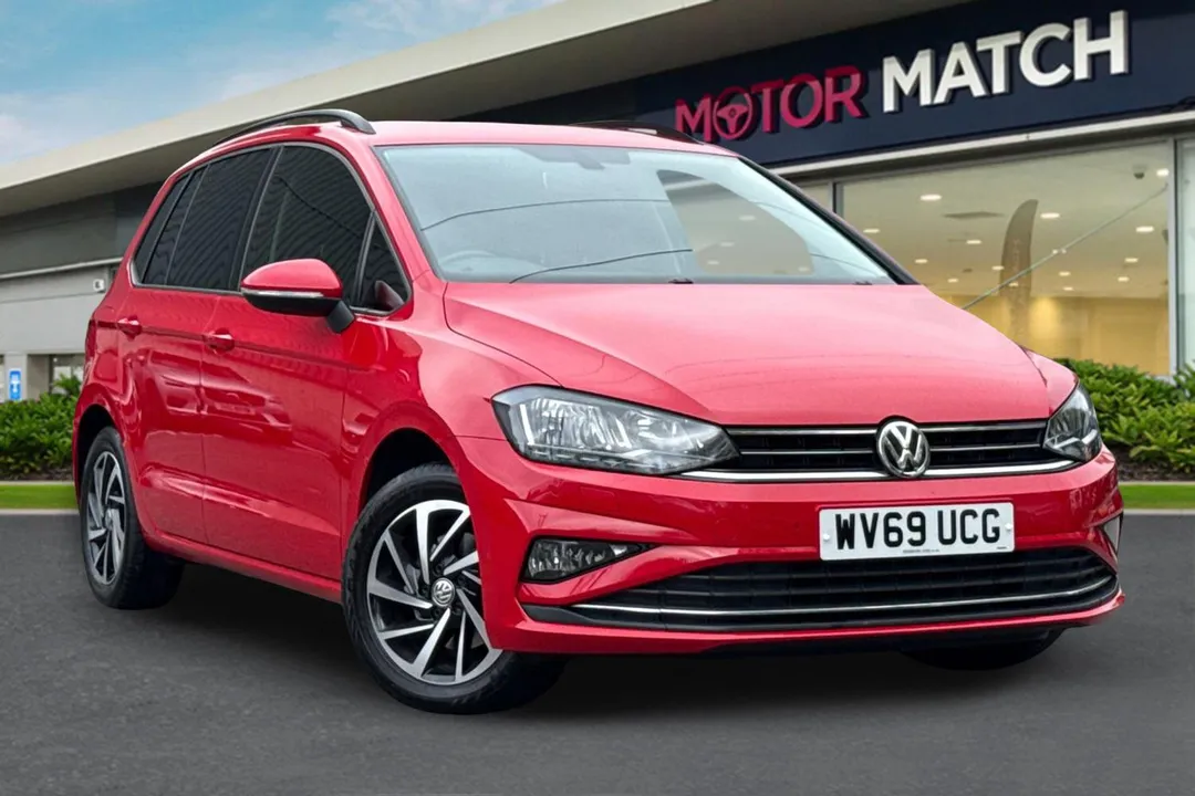 Volkswagen Golf SV video thumbnail