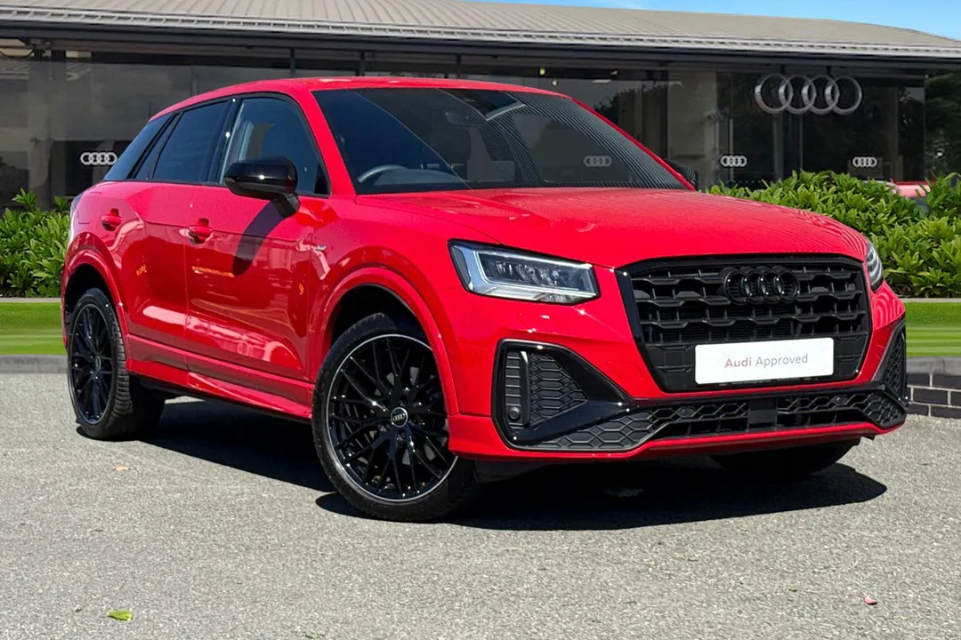 Audi Q2 video thumbnail