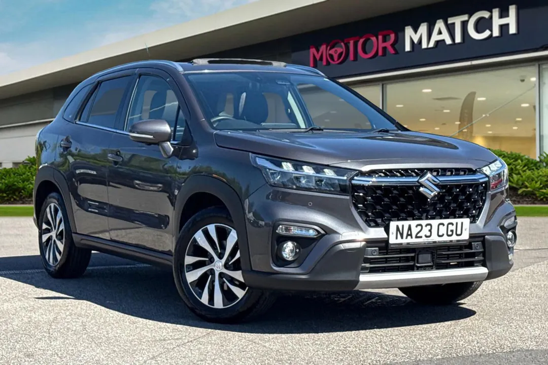 Suzuki S-Cross video thumbnail