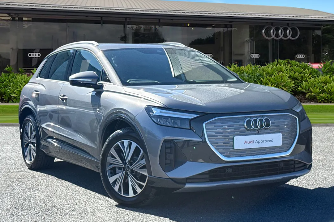 Audi Q4 e-tron video thumbnail