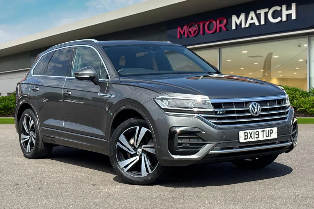 Volkswagen Touareg video thumbnail