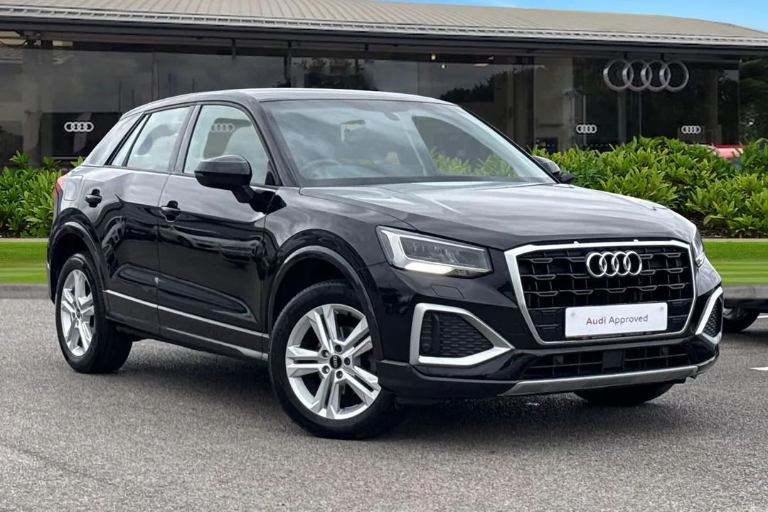Audi Q2 video thumbnail