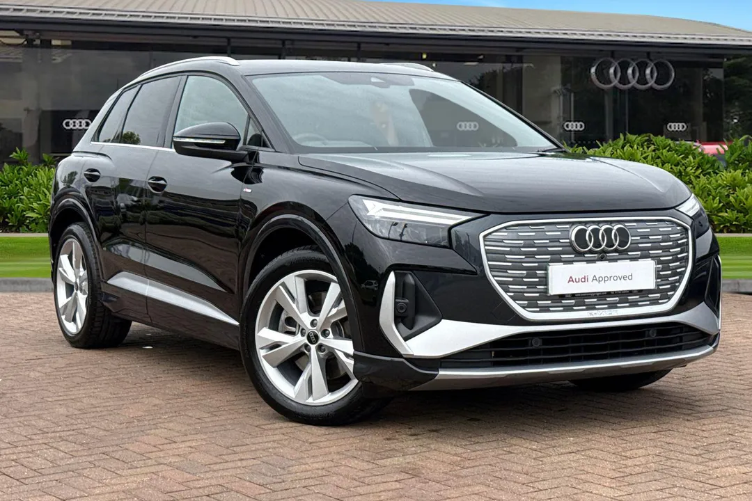 Audi Q4 e-tron video thumbnail