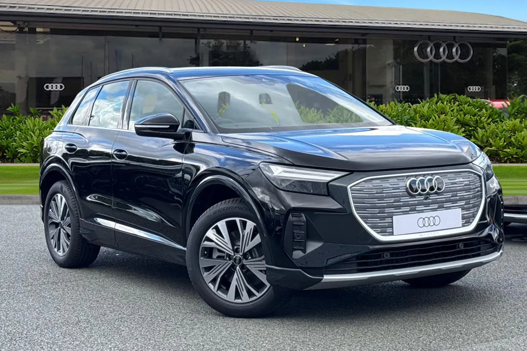 Audi Q4 e-tron video thumbnail