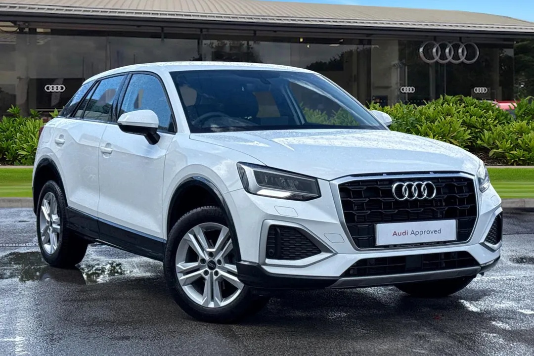 Audi Q2 video thumbnail