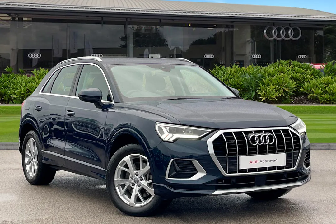 Audi Q3 video thumbnail