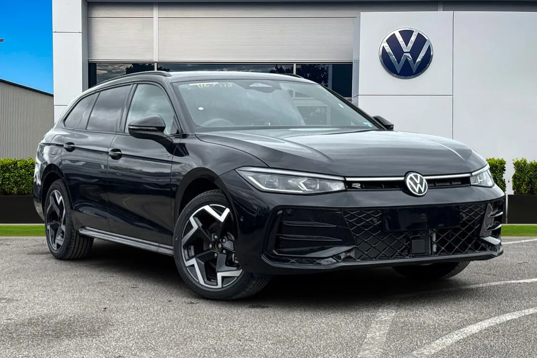 Volkswagen Passat video thumbnail