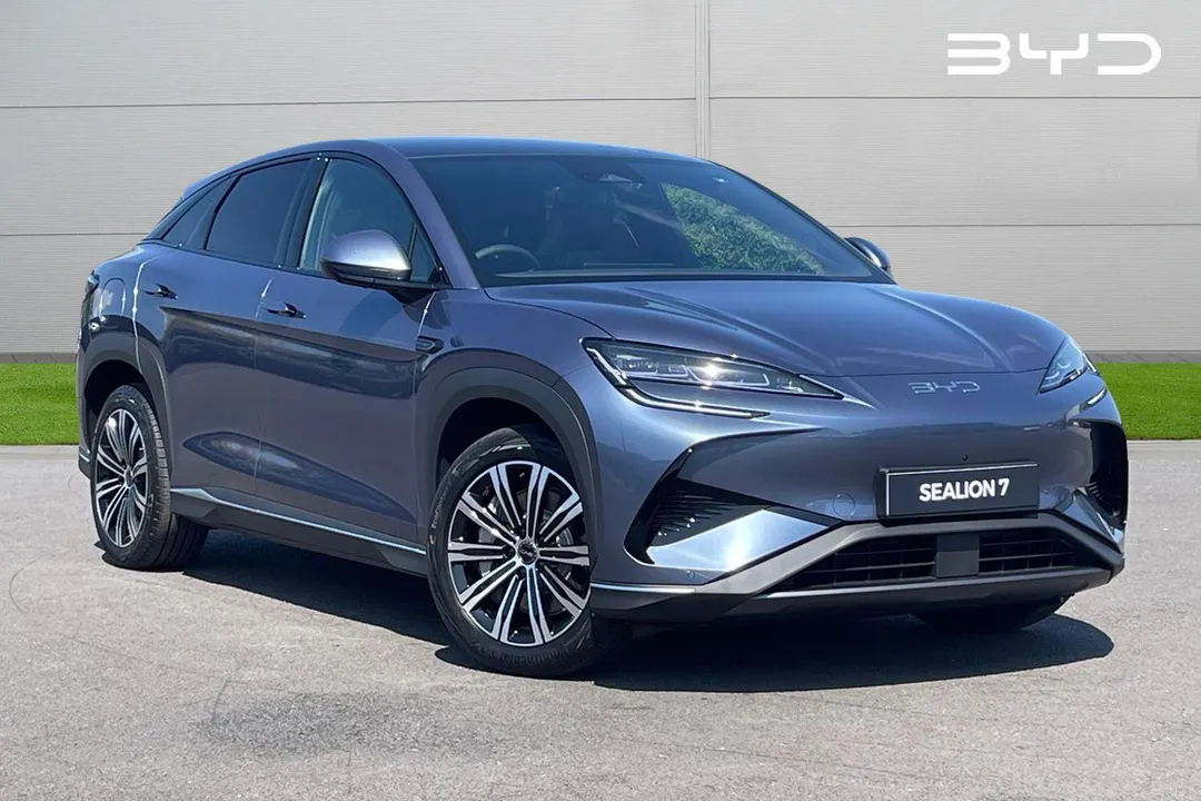 BYD Sealion 7 video thumbnail