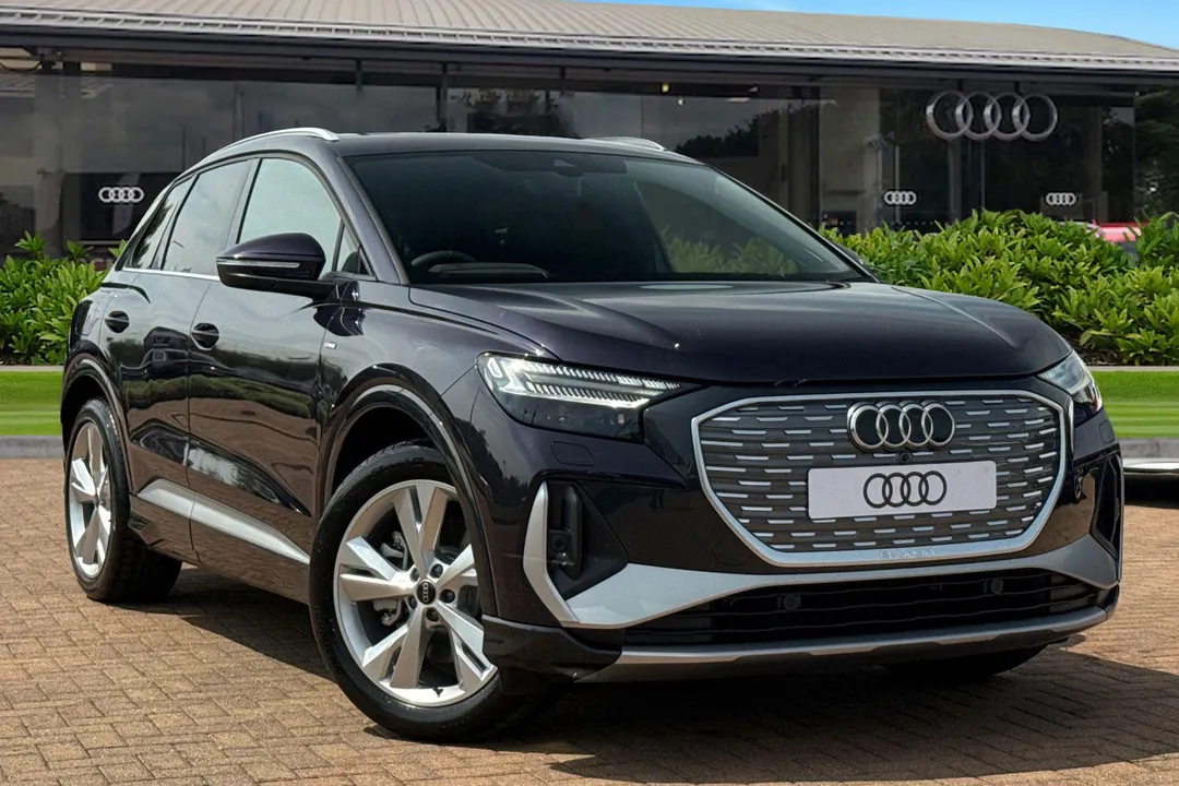 Audi Q4 e-tron video thumbnail