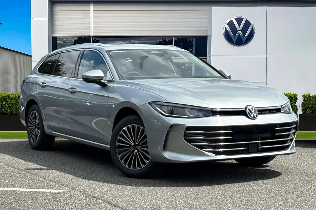 Volkswagen Passat video thumbnail