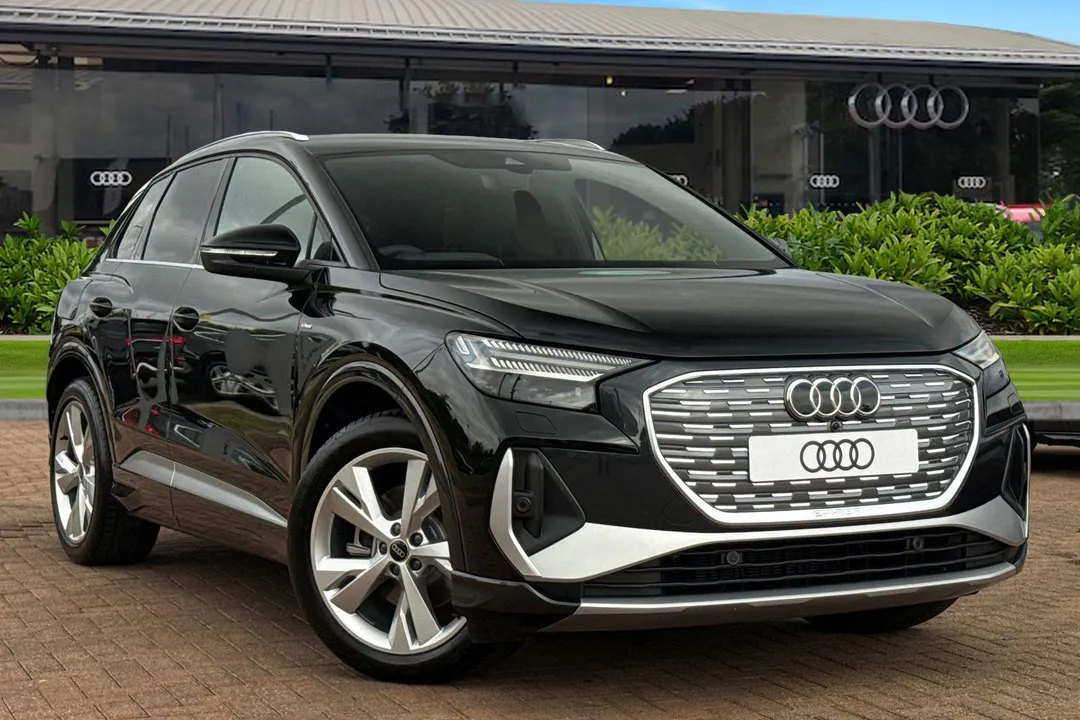 Audi Q4 e-tron video thumbnail