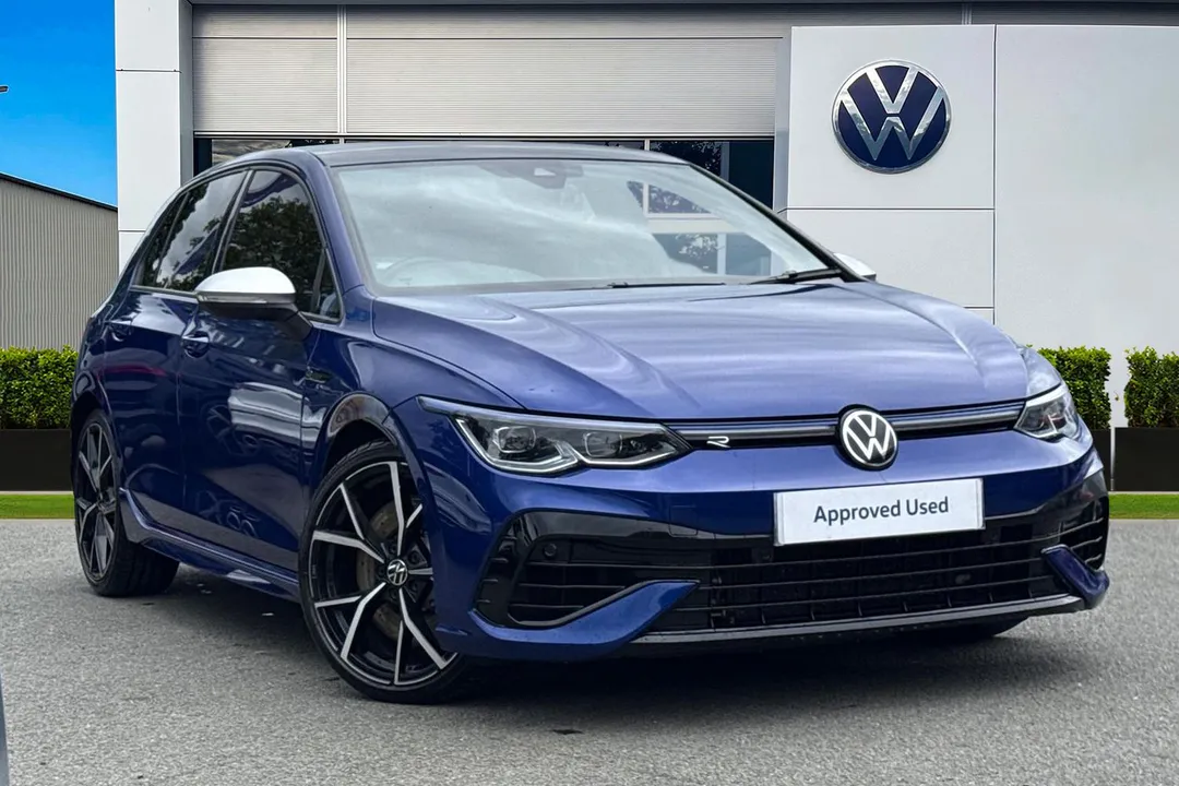 Volkswagen Golf video thumbnail