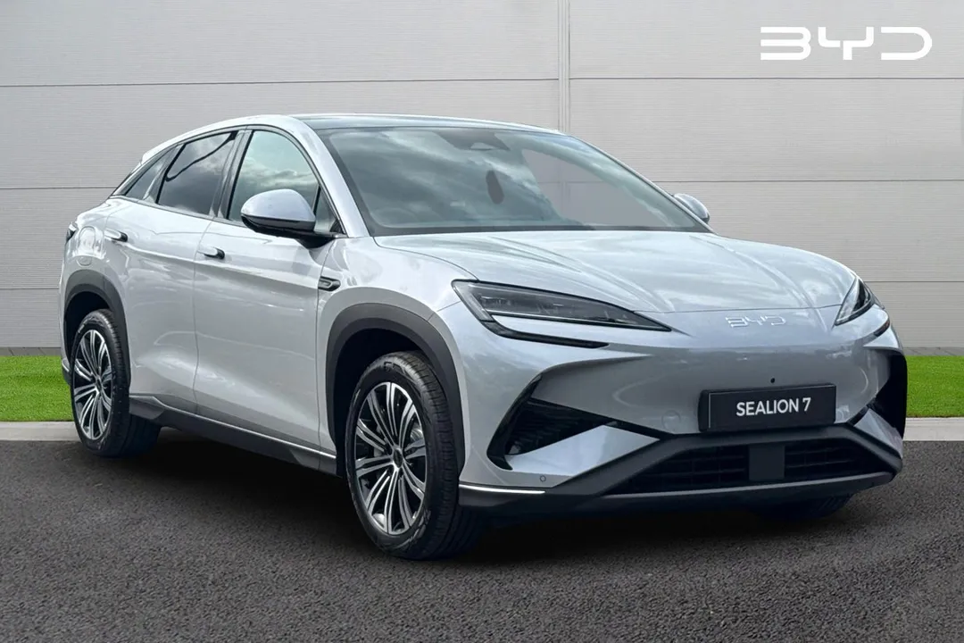 BYD Sealion 7 video thumbnail