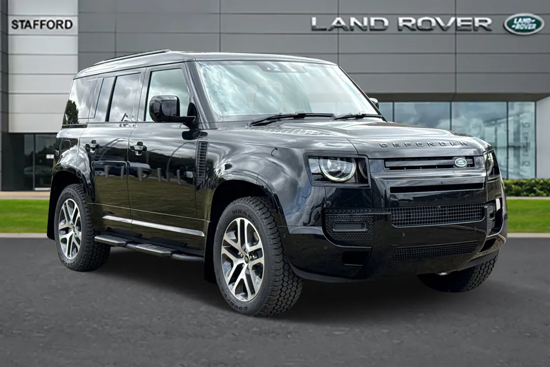 Land Rover Defender 110 video thumbnail