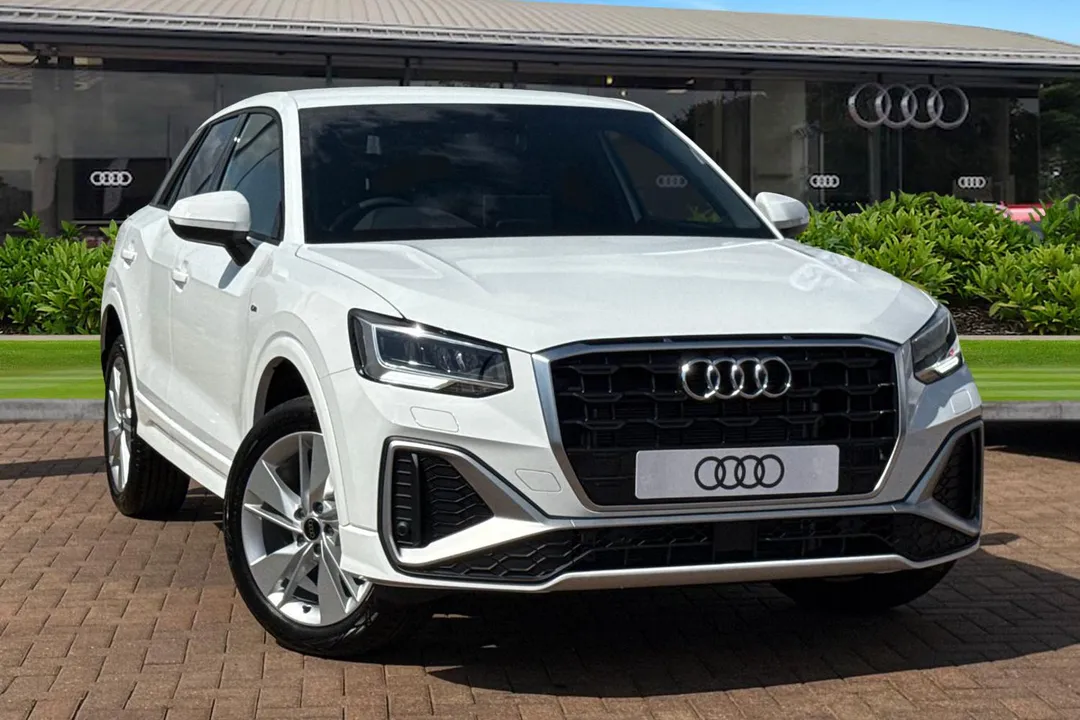 Audi Q2 video thumbnail