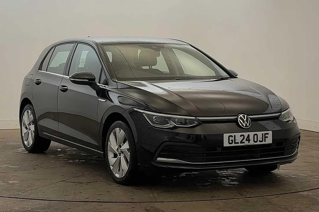 Volkswagen Golf video thumbnail