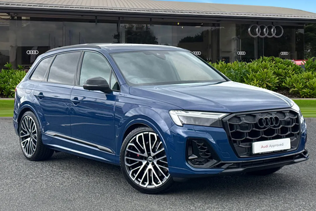 Audi SQ7 video thumbnail