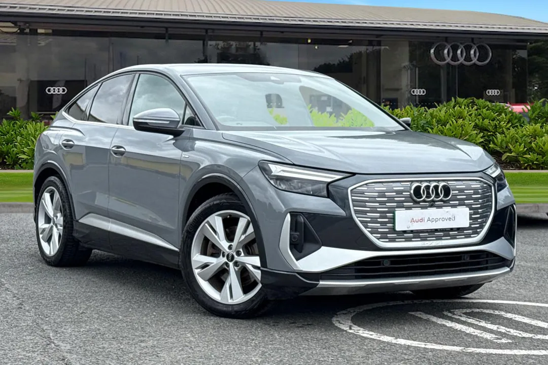 Audi Q4 e-tron video thumbnail