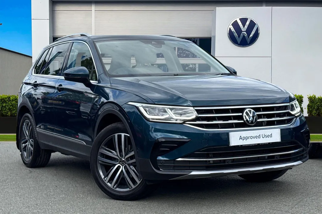 Volkswagen Tiguan video thumbnail