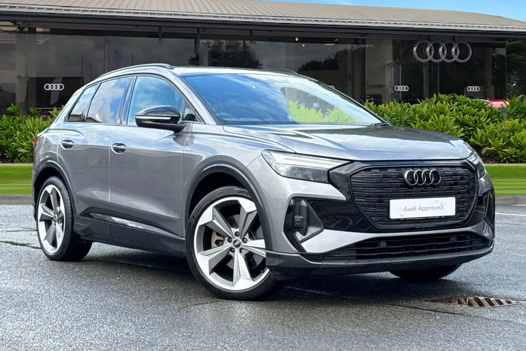 Audi Q4 e-tron video thumbnail
