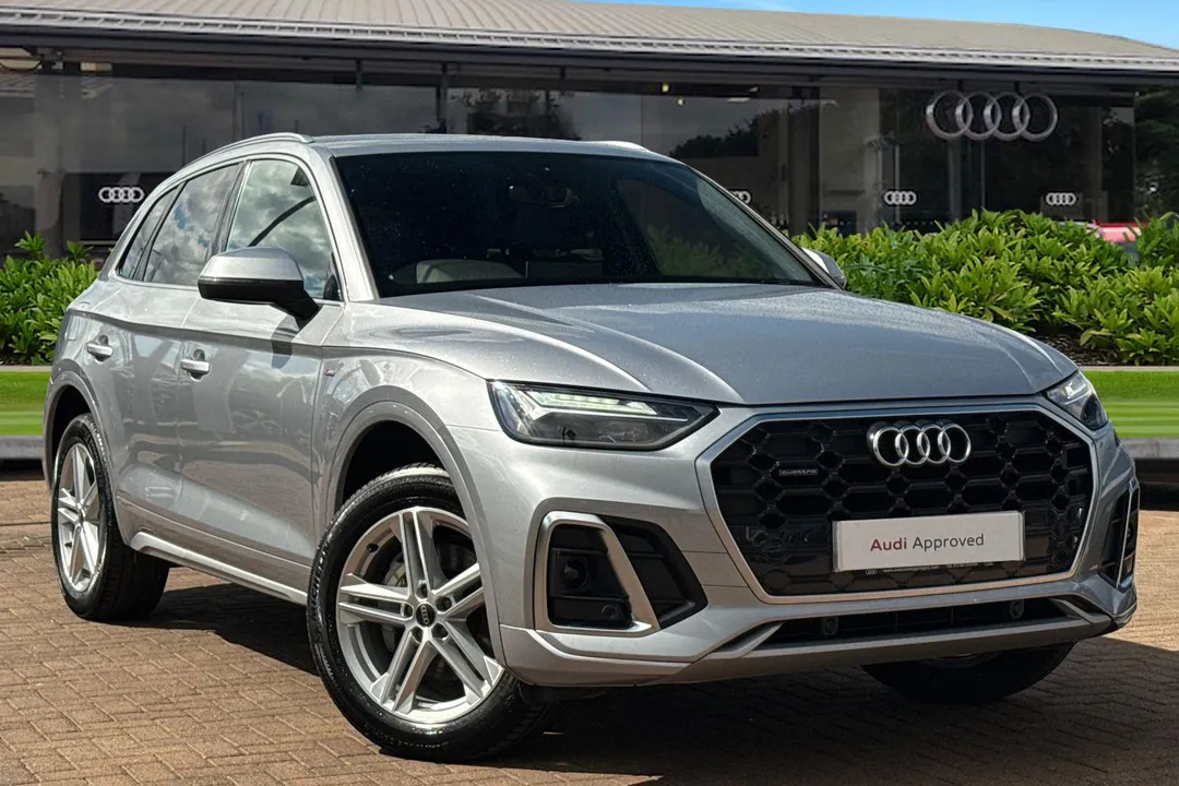 Audi Q5 video thumbnail