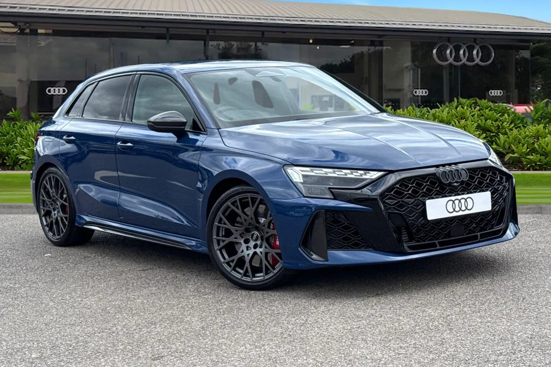 Audi RS 3 video thumbnail