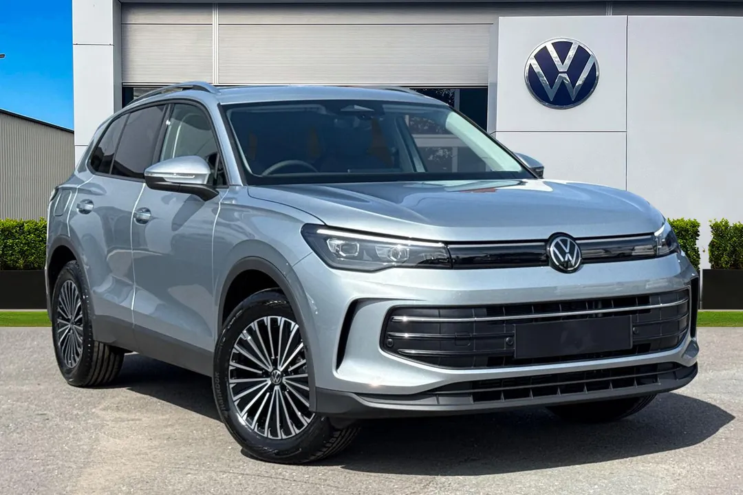 Volkswagen Tiguan video thumbnail