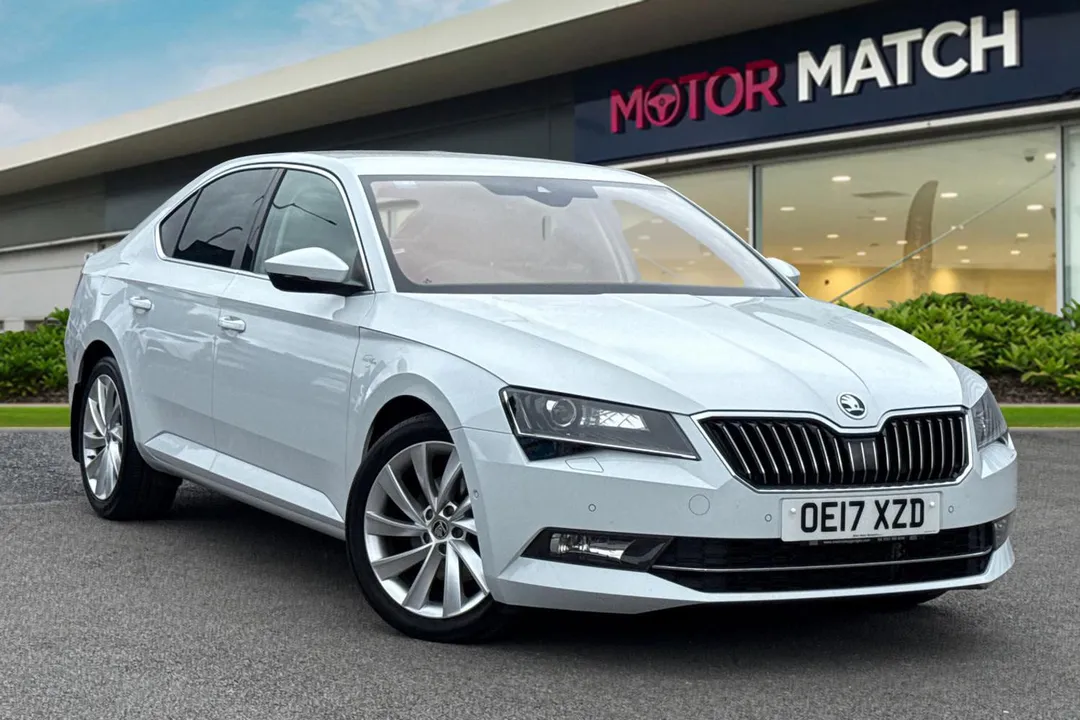 Škoda Superb video thumbnail