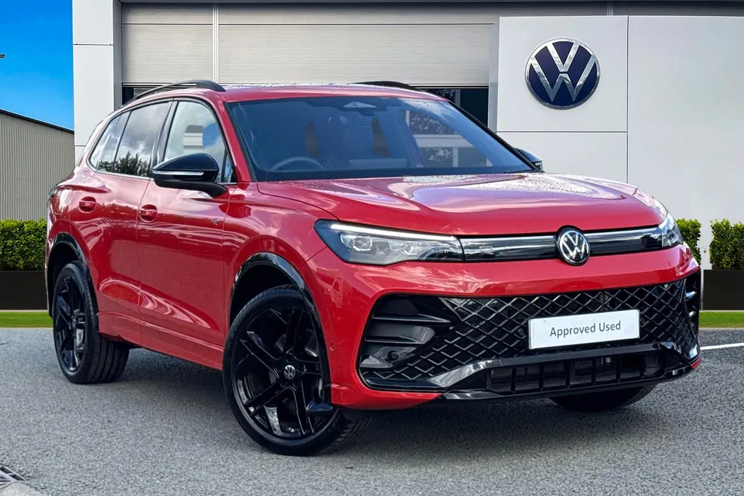 Volkswagen Tiguan video thumbnail