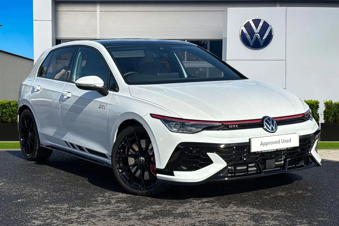 Volkswagen Golf video thumbnail