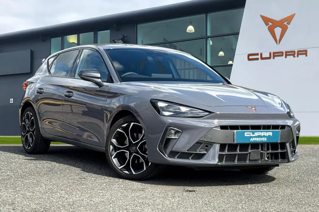 CUPRA Leon video thumbnail