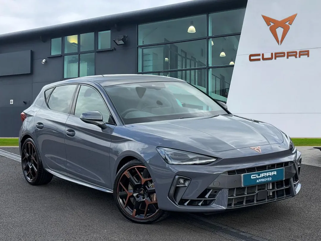 CUPRA Leon video thumbnail