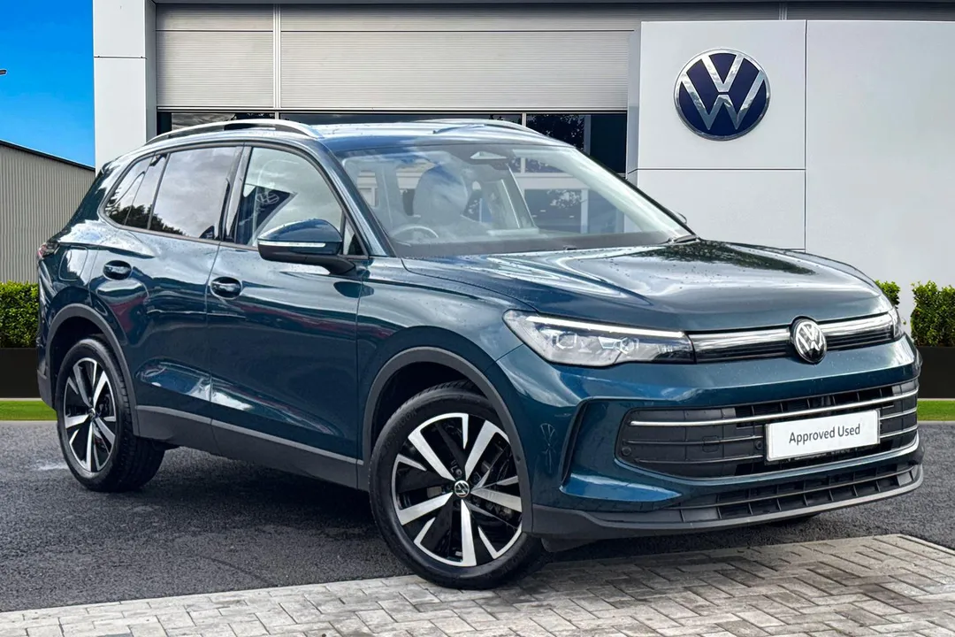 Volkswagen Tiguan video thumbnail