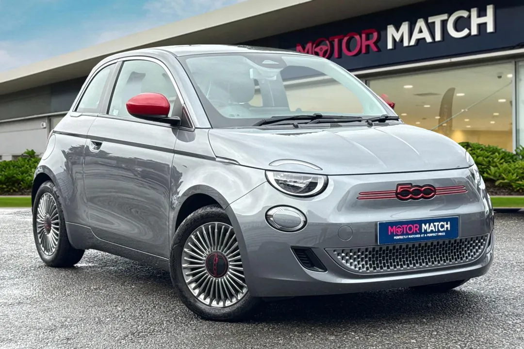 FIAT 500E video thumbnail