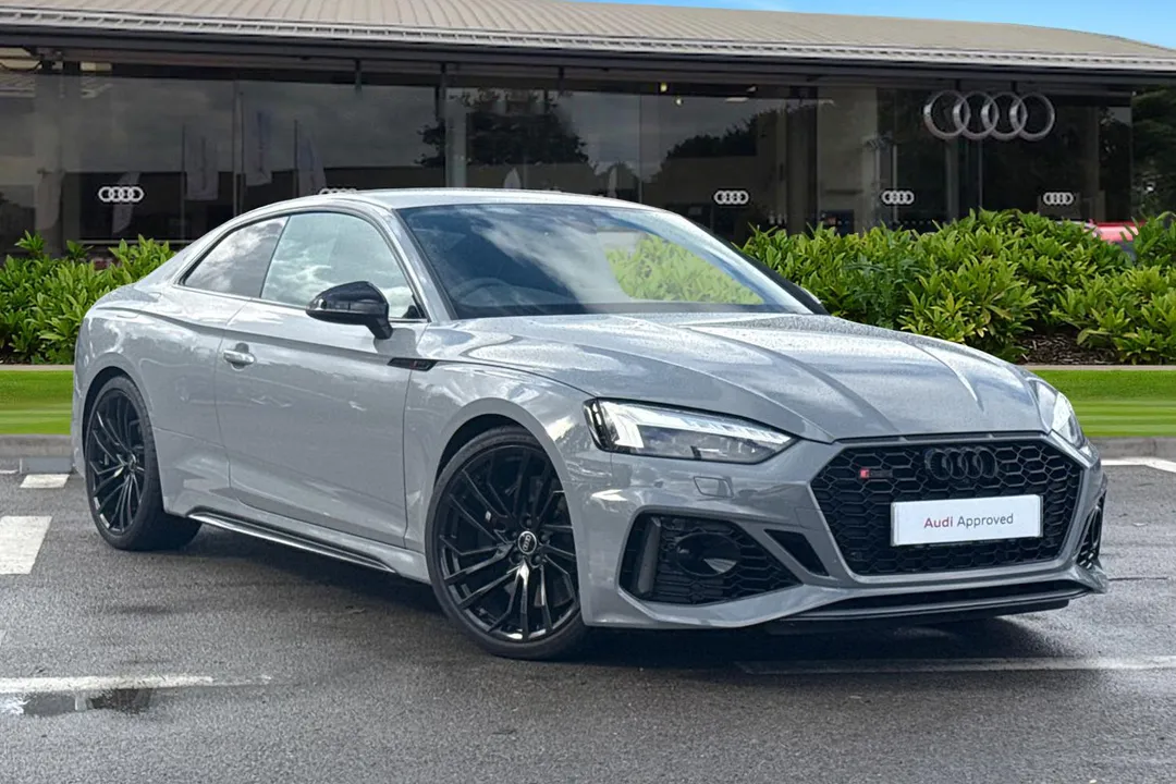 Audi RS 5 video thumbnail